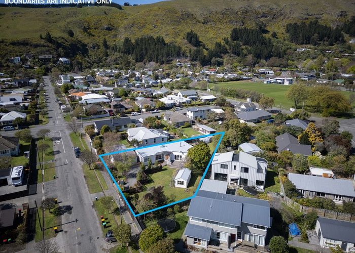  at 24 Arnold Street, Sumner, Christchurch City, Canterbury