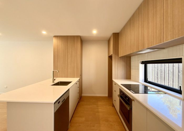  at 8/90 Holly Road, St. Albans, Christchurch City, Canterbury