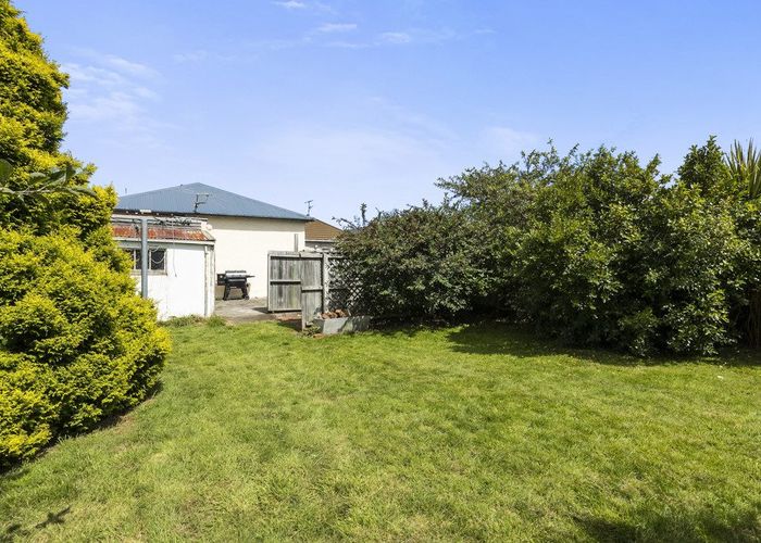  at 12 Hargest Crescent, Saint Kilda, Dunedin, Otago
