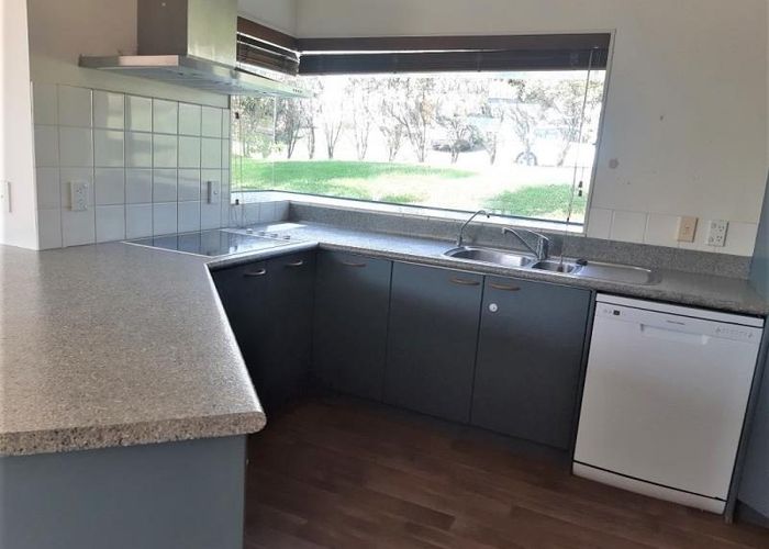  at 19  Mandeville Place, Unsworth Heights, North Shore City, Auckland