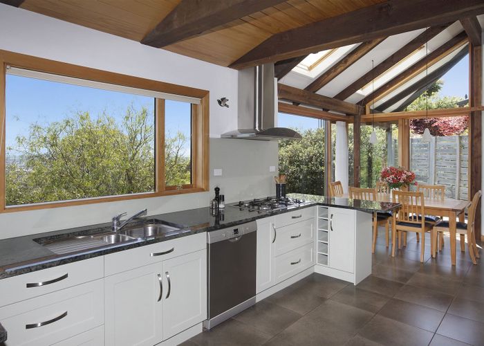  at 5 Amherst Place, Cashmere, Christchurch