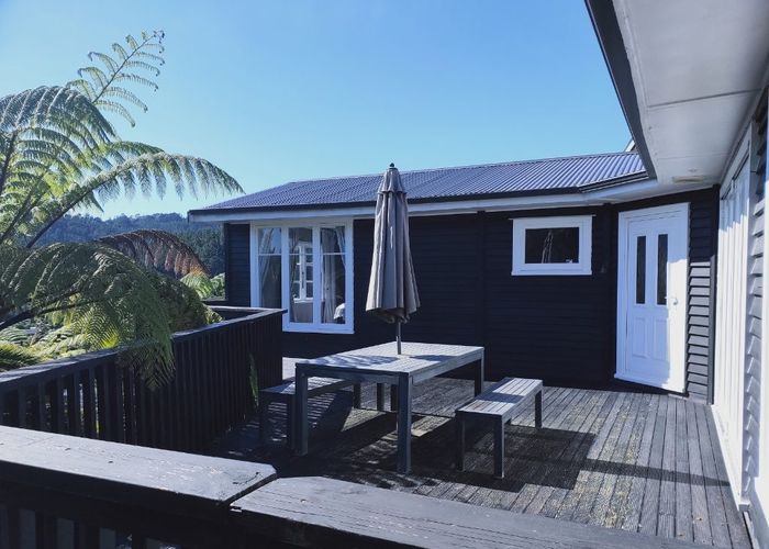  at 76 Wyndham Road, Pinehaven, Upper Hutt, Wellington