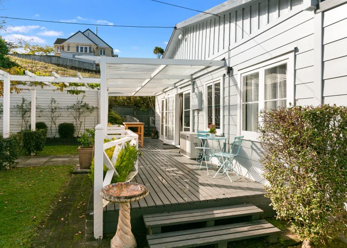 Free property data for 20 Alpha Street, Cambridge homes.co.nz