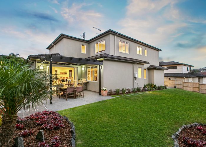  at 4 Mebis Way, Flat Bush, Auckland