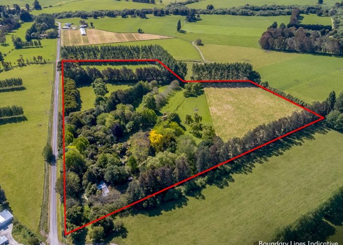  at 191 Taumata Island Road, Taumata Island