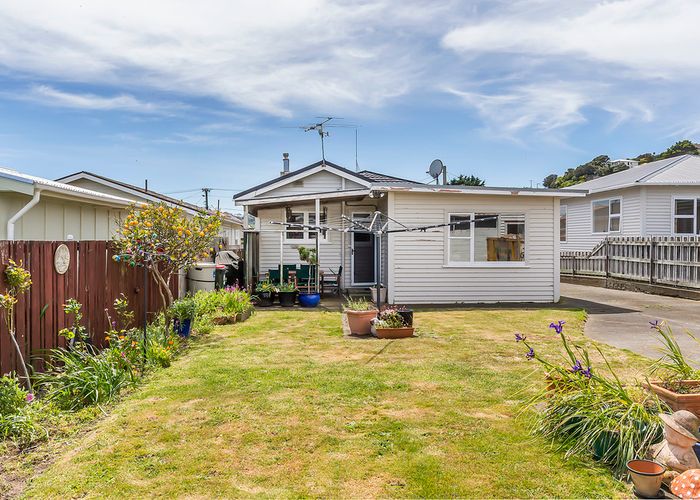  at 72 Devonshire Road, Miramar, Wellington