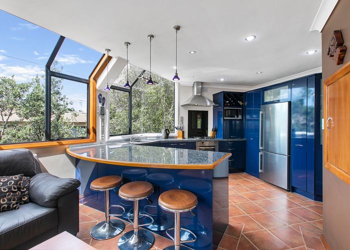  at 1/6 Luke Place, Eastern Beach, Auckland