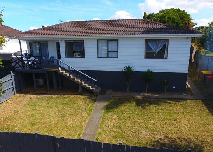  at 10 Massine Place, Randwick Park, Auckland