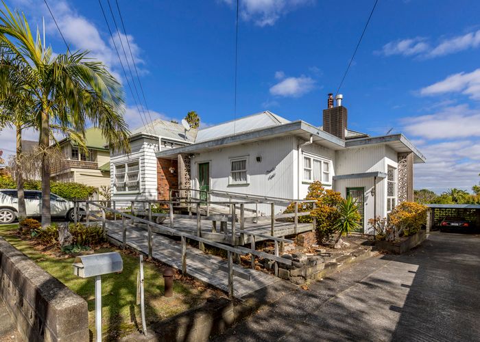  at 8 Herne Bay Road, Herne Bay, Auckland