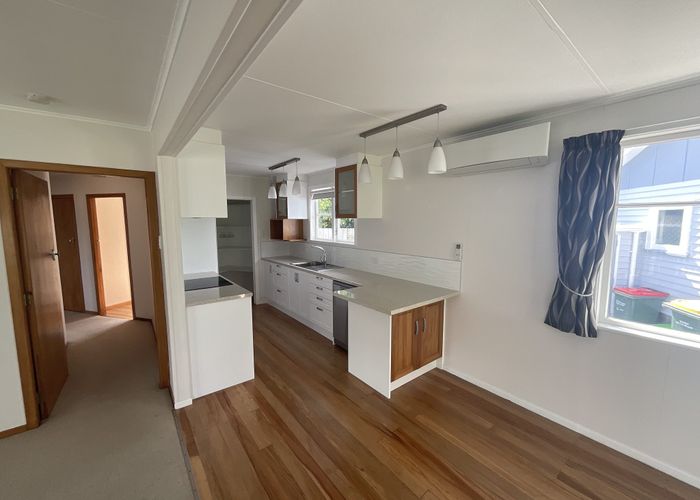  at 194 Seaview Road, Westown, New Plymouth