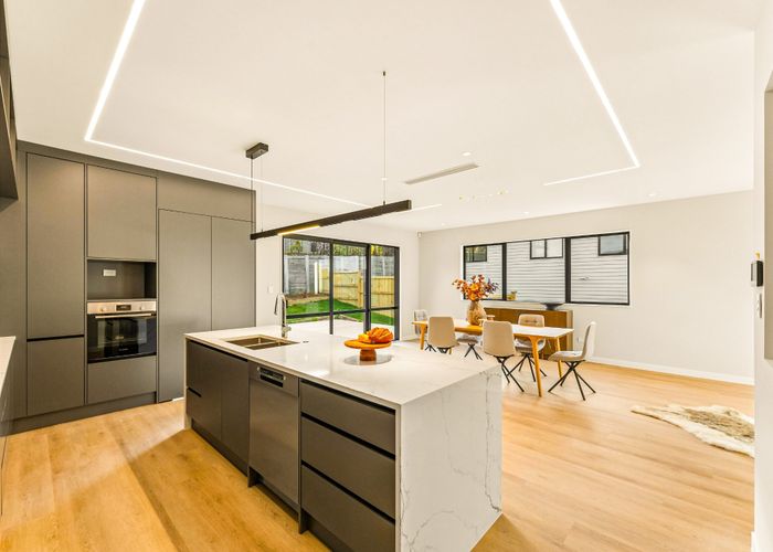  at 12 Saw Lane, Swanson, Waitakere City, Auckland