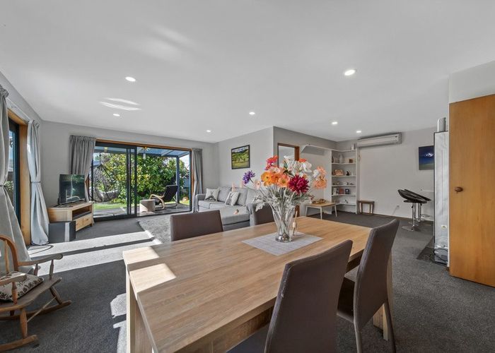  at 2/116 Roker St, Somerfield, Christchurch City, Canterbury