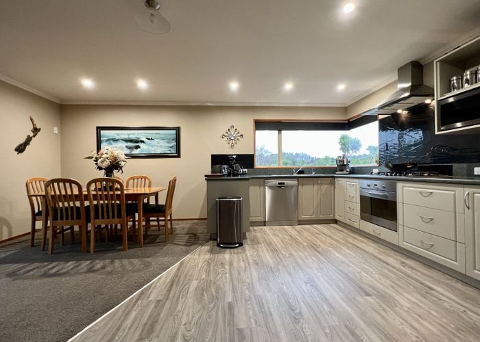  at 32 Raeburn Avenue, Otatara
