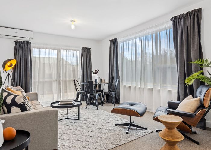  at 1/17 Frensham Crescent, Woolston, Christchurch
