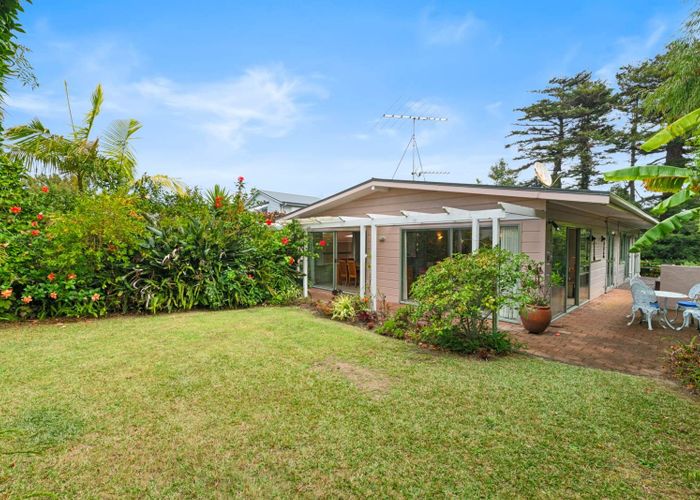  at 50 Marine Parade, Mellons Bay, Manukau City, Auckland