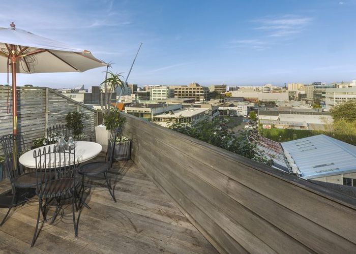  at 9A Maungawhau Road, Newmarket, Auckland City, Auckland