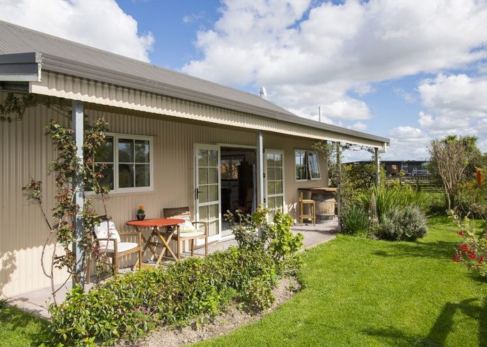  at 16 MacLaurin Road, Makauri, Gisborne
