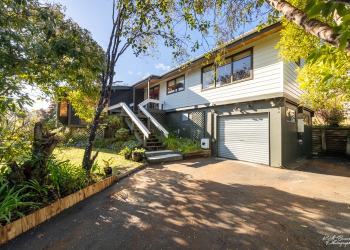  at 12 Whitechapel Grove, Stokes Valley, Lower Hutt