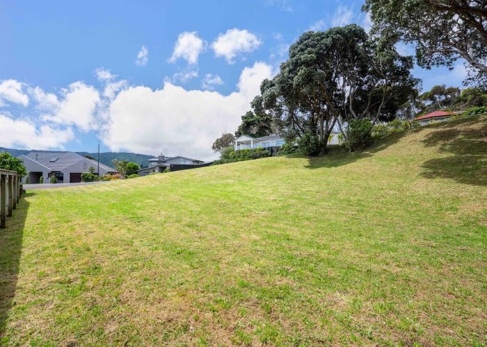  at 7 Fairway Oaks Drive, Waikanae Beach, Kapiti Coast, Wellington