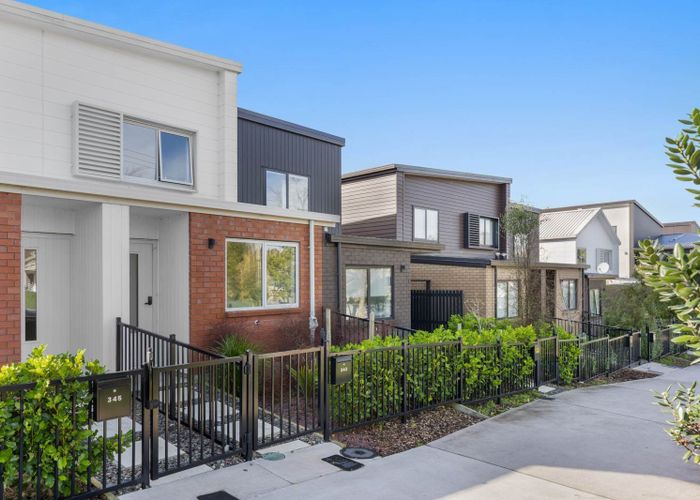  at 343 Glengarry Road, Glen Eden, Auckland