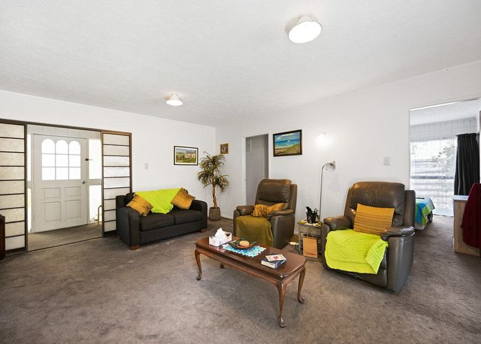  at 2/10 Hunter Street, Hamilton City Central, Hamilton, Waikato