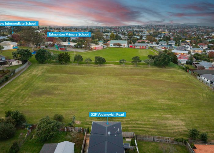  at 52f Vodanovich Road, Te Atatu South, Waitakere City, Auckland
