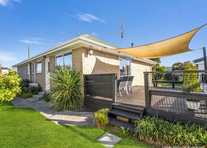  at 27 Steele Street, Hornby, Christchurch City, Canterbury