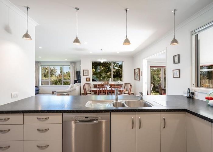  at 6 Hampshire Place, Stoke, Nelson, Nelson / Tasman