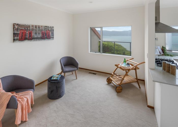  at 22 Bennett Grove, Newlands, Wellington