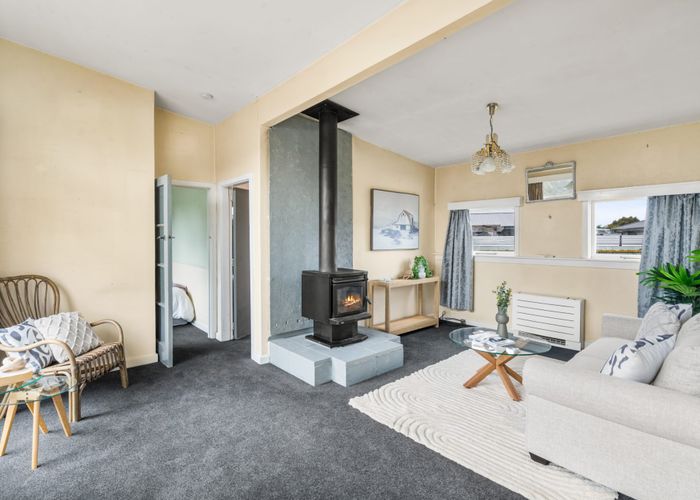  at 182 South Street, Hampstead, Ashburton