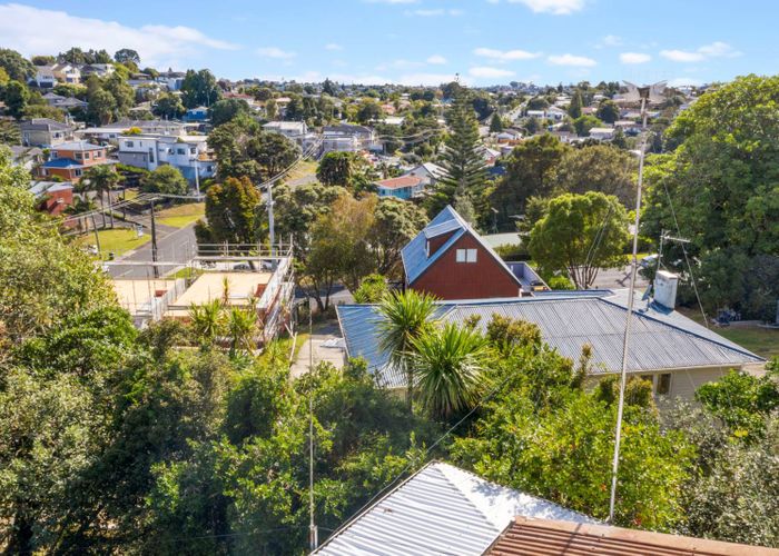  at 15 Hogans Road, Glenfield, Auckland