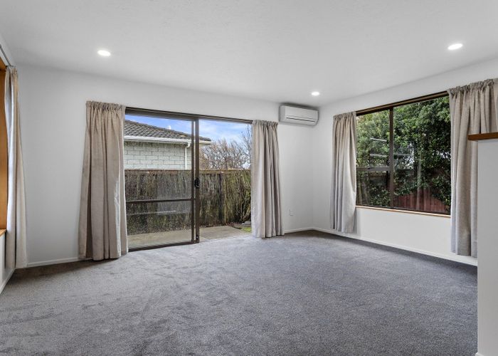  at 58B Sarabande Avenue, Redwood, Christchurch