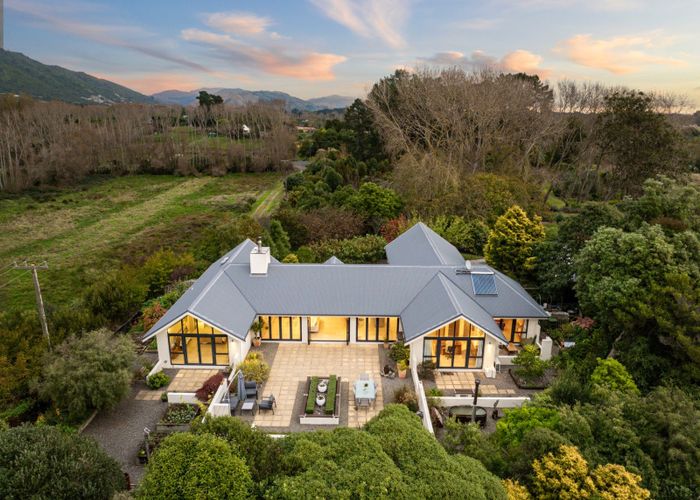  at 90 Peka Peka Road, Peka Peka, Kapiti Coast, Wellington