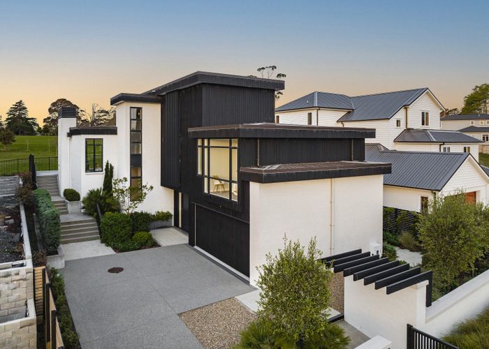  at 14 Third Fairway Place, Albany, North Shore City, Auckland