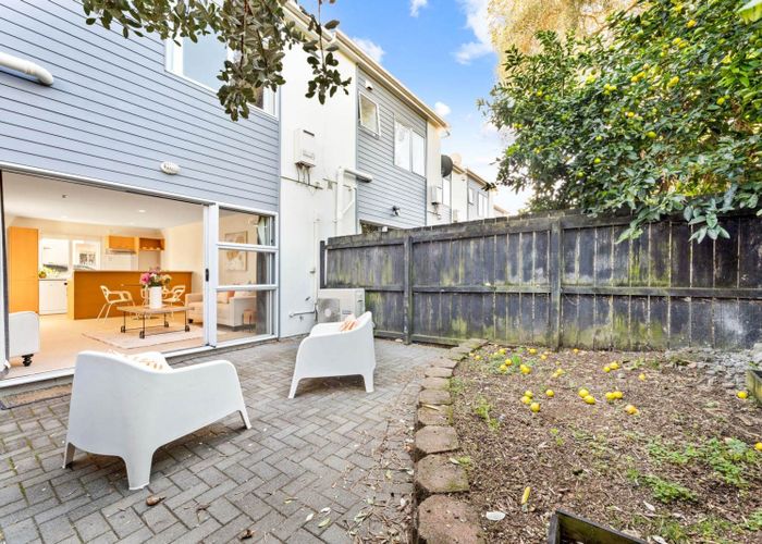  at 36/218 Captain Springs Road, Te Papapa, Auckland