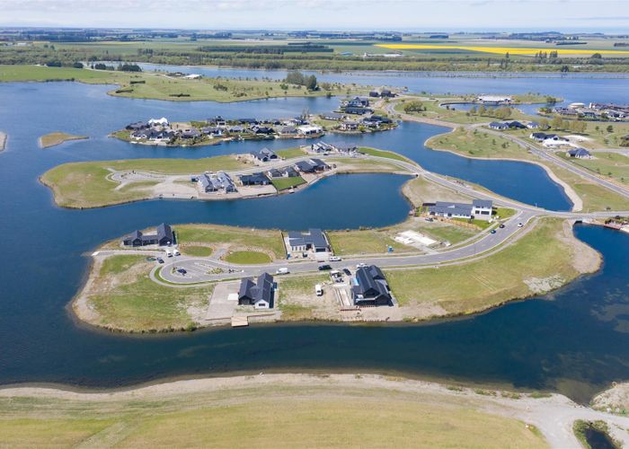  at 16 Bridgewater Quay, Lake Hood, Huntingdon, Ashburton, Canterbury