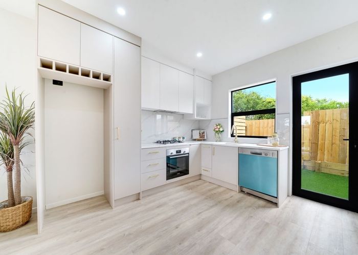  at 73C Victoria Road, Papatoetoe, Manukau City, Auckland