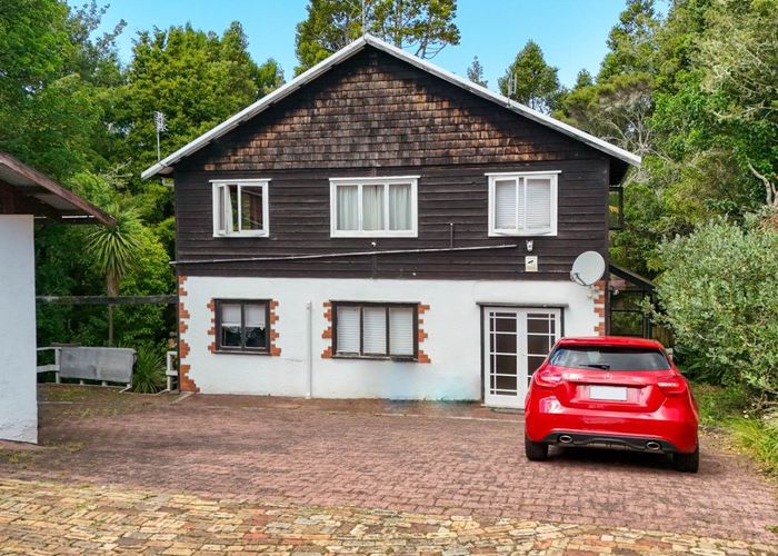  at 36 Rangatira Road, Birkenhead, North Shore City, Auckland