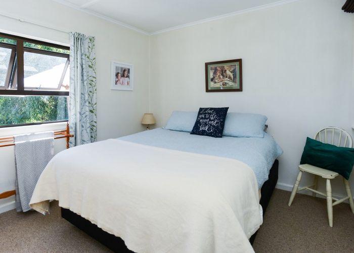  at 35 Napier Street, Jervoistown, Napier