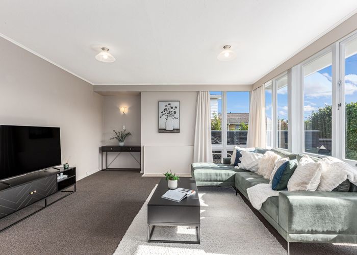  at 966 High Street, Avalon, Lower Hutt