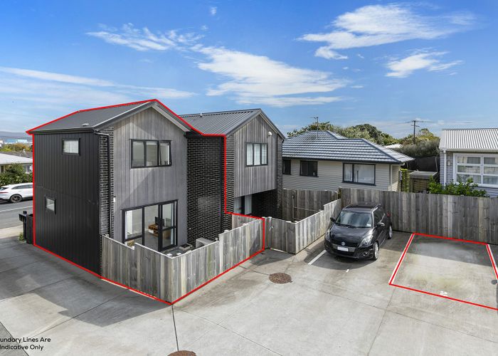  at 2/63 Taikata Road, Te Atatu Peninsula, Waitakere City, Auckland