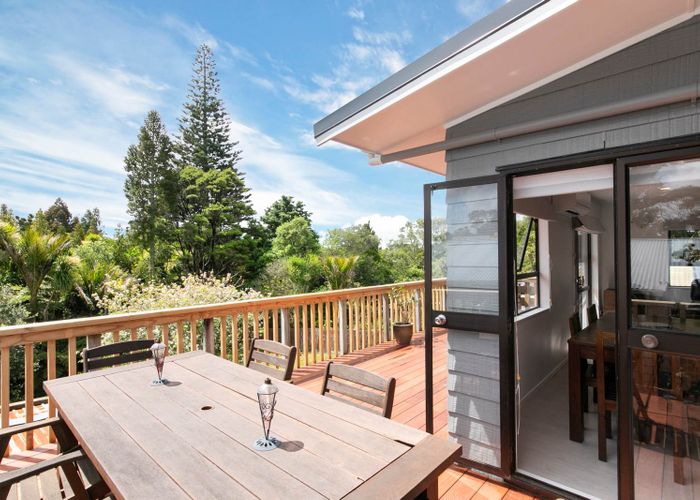  at 70 Victory Road, Laingholm, Auckland