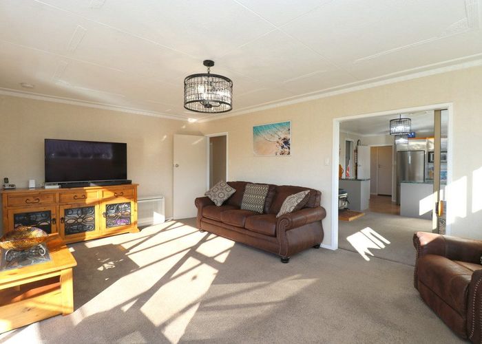  at 1 Kirkoswald Street, Wallacetown, Wallacetown