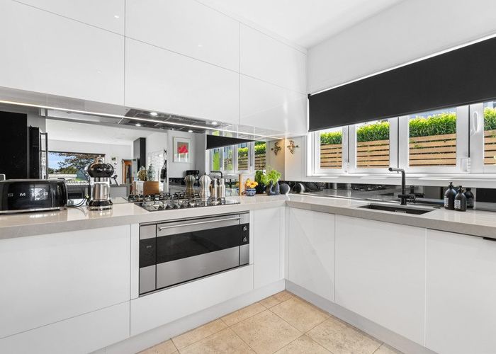  at 31 Church Street, Northcote Point, North Shore City, Auckland