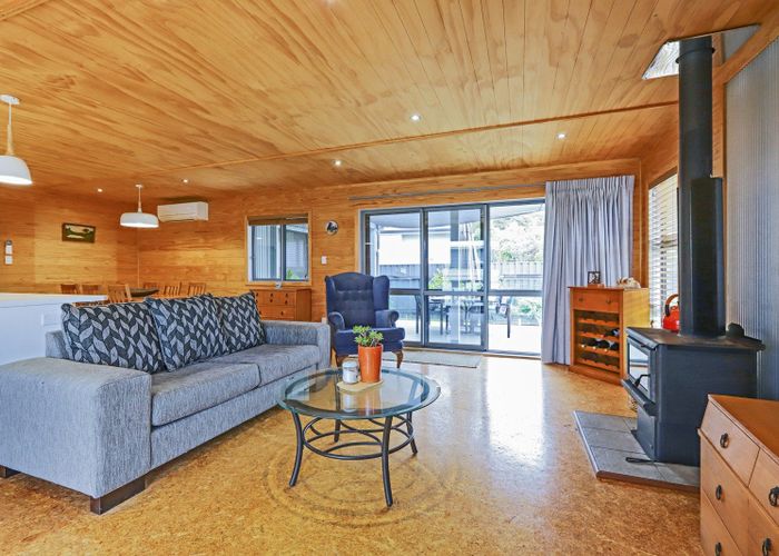  at 4 John Ross Place, Kairakau, Elsthorpe