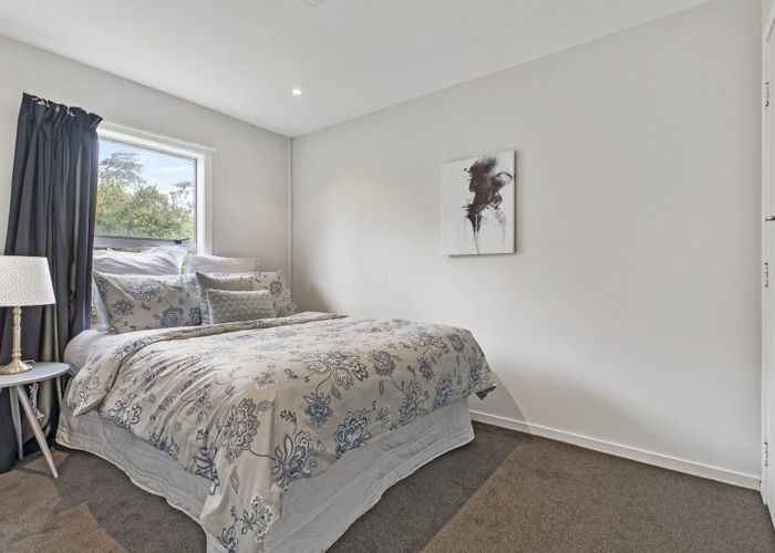  at 2/1A Oates Road, Glen Eden, Waitakere City, Auckland