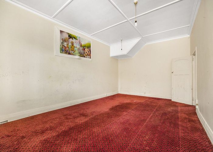  at 372 South Road, Caversham, Dunedin, Otago