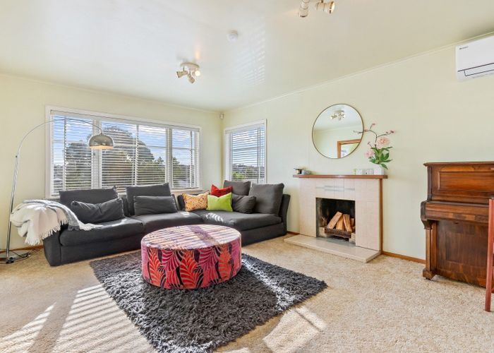  at 43 Alton Avenue, Hillcrest, North Shore City, Auckland