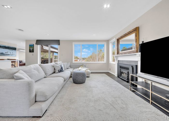  at 176 Bleakhouse Road, Mellons Bay, Manukau City, Auckland