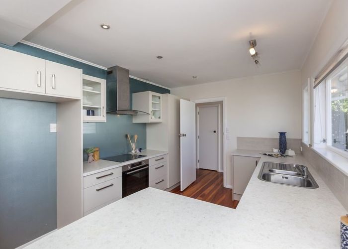  at 9B The Esplanade, Raumati South, Paraparaumu